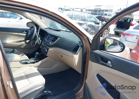 2017 Hyundai Tucson Se from USA, damaged, VIN KM8J23A43HU431367